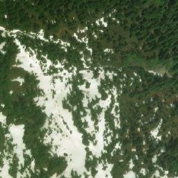 Satellite imagery of Larsen Ridge, CA