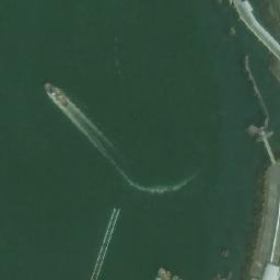 Satellite imagery of Oldfield Breakwater Light, CA