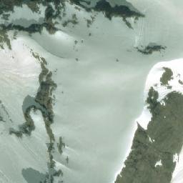 Satellite imagery of Mount Valpy, CA