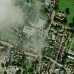 Satellite imagery of Ripon Ailcy Hill, GB