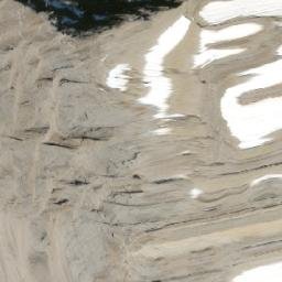 Satellite imagery of Mount Hanington, CA