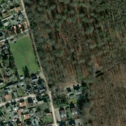 Satellite imagery of Streckelsberg, DE