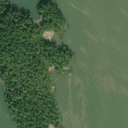Satellite imagery of Herbert Reefs Light, CA