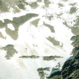 Satellite imagery of Dix Lacs Mountain, CA