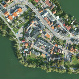 Satelita