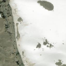 Satellite imagery of Wallbridge Mountain, CA