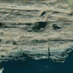 Satellite imagery of Carrickboorla, IE