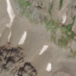 Satellite imagery of Swing Peak, CA