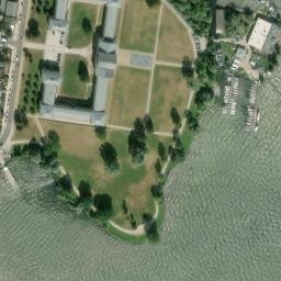 Satellite imagery of Schloss Schwerin, DE