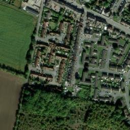 Satellite imagery of Skellow, GB