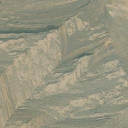 Satellite imagery of Mount Bazalgette, CA