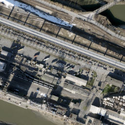Satellite imagery of Köhlbrand-Freileitungskreuzung, Mast Ost, DE