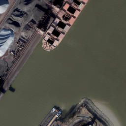 Satellite imagery of Köhlbrand-Freileitungskreuzung, Mast West, DE