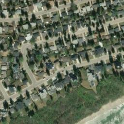 Satellite imagery of Fort Edmonton Historical Park, CA