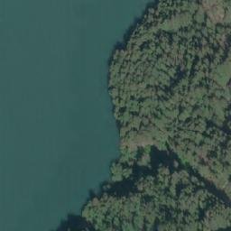 Satellite imagery of Entrance Bluff, CA