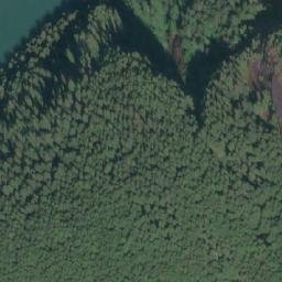 Satellite imagery of Entrance Bluff, CA