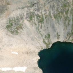 Satellite imagery of Wells Gray Peak, CA