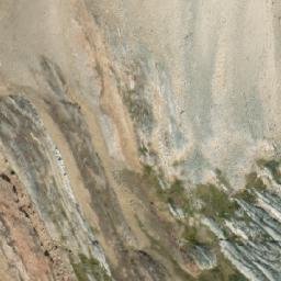 Satellite imagery of Saghali Mountain, CA