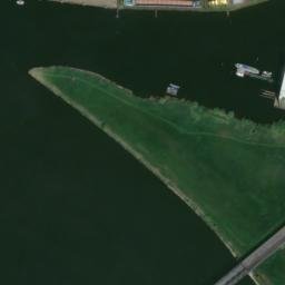 Satellite imagery of Lauenburger Schlossturm, DE