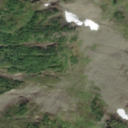 Satellite imagery of Lindquist Peak, CA