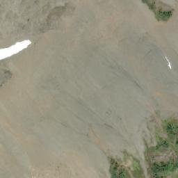 Satellite imagery of Lindquist Peak, CA