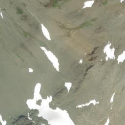 Satellite imagery of Lindquist Peak, CA