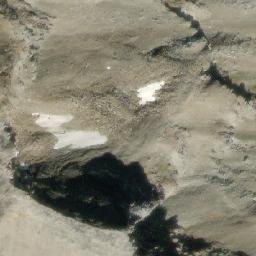 Satellite imagery of Mount Holmes, CA