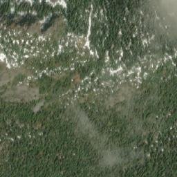 Satellite imagery of Fawnie Nose, CA