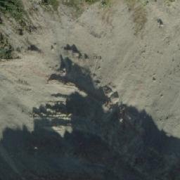 Satellite imagery of Treadmill Ridge, CA