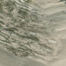 Satellite imagery of Mount Henday, CA