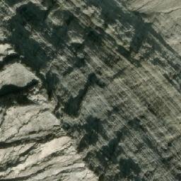 Satellite imagery of Mount Henday, CA