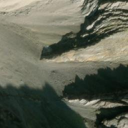 Satellite imagery of Mount Henday, CA