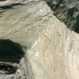 Satellite imagery of Mount Henday, CA