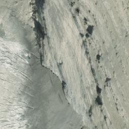 Satellite imagery of Mount Anne-Alice, CA