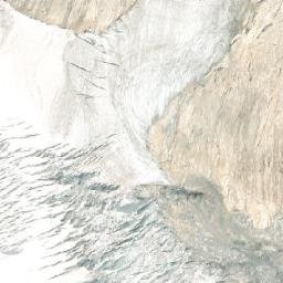 Satellite imagery of Mount Longstaff, CA