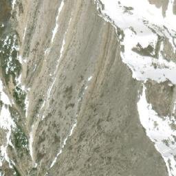 Satellite imagery of Mount Cumnock, CA