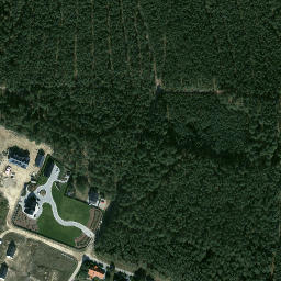 Satellite imagery of Jeziorki - Pałac XIX w., PL
