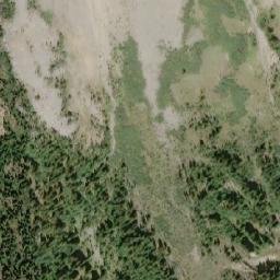 Satellite imagery of Upright Pass, CA