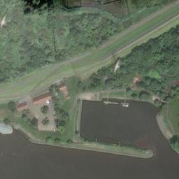 Satellite imagery of Weser-Freileitungskreuzung Bremen-Industriehafen, Mast Nord, DE