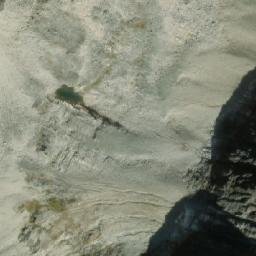 Satellite imagery of Cinnamon Peak, CA