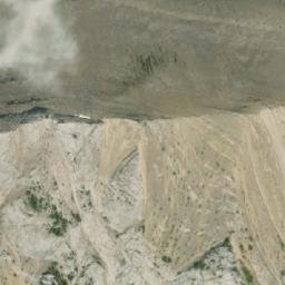 Satellite imagery of Esplanade Mountain, CA