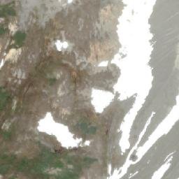 Satellite imagery of George Peak, CA