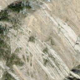 Satellite imagery of Cinquefoil Mountain, CA