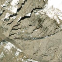 Satellite imagery of Roche Jacques, CA