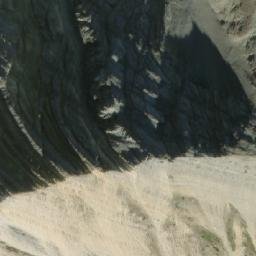Satellite imagery of Razor Peak, CA