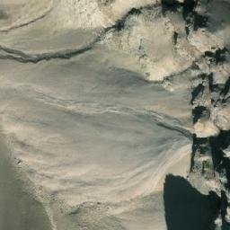 Satellite imagery of Snaring Mountain, CA