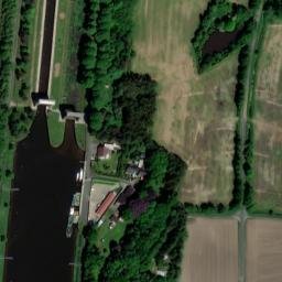 Satellite imagery of Nienhaus, DE