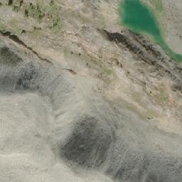 Satellite imagery of Mount McNaughton, CA