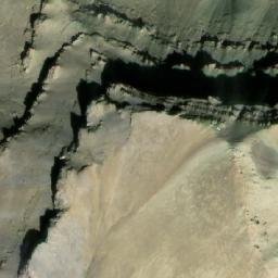 Satellite imagery of Mount Zengel, CA