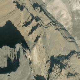 Satellite imagery of Mount Mowat, CA